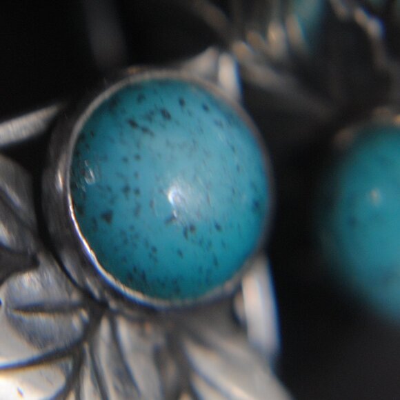Vintage Sterling Silver & Turquoise Leaves Screw-back Earrings Native American - Picture 9 of 12